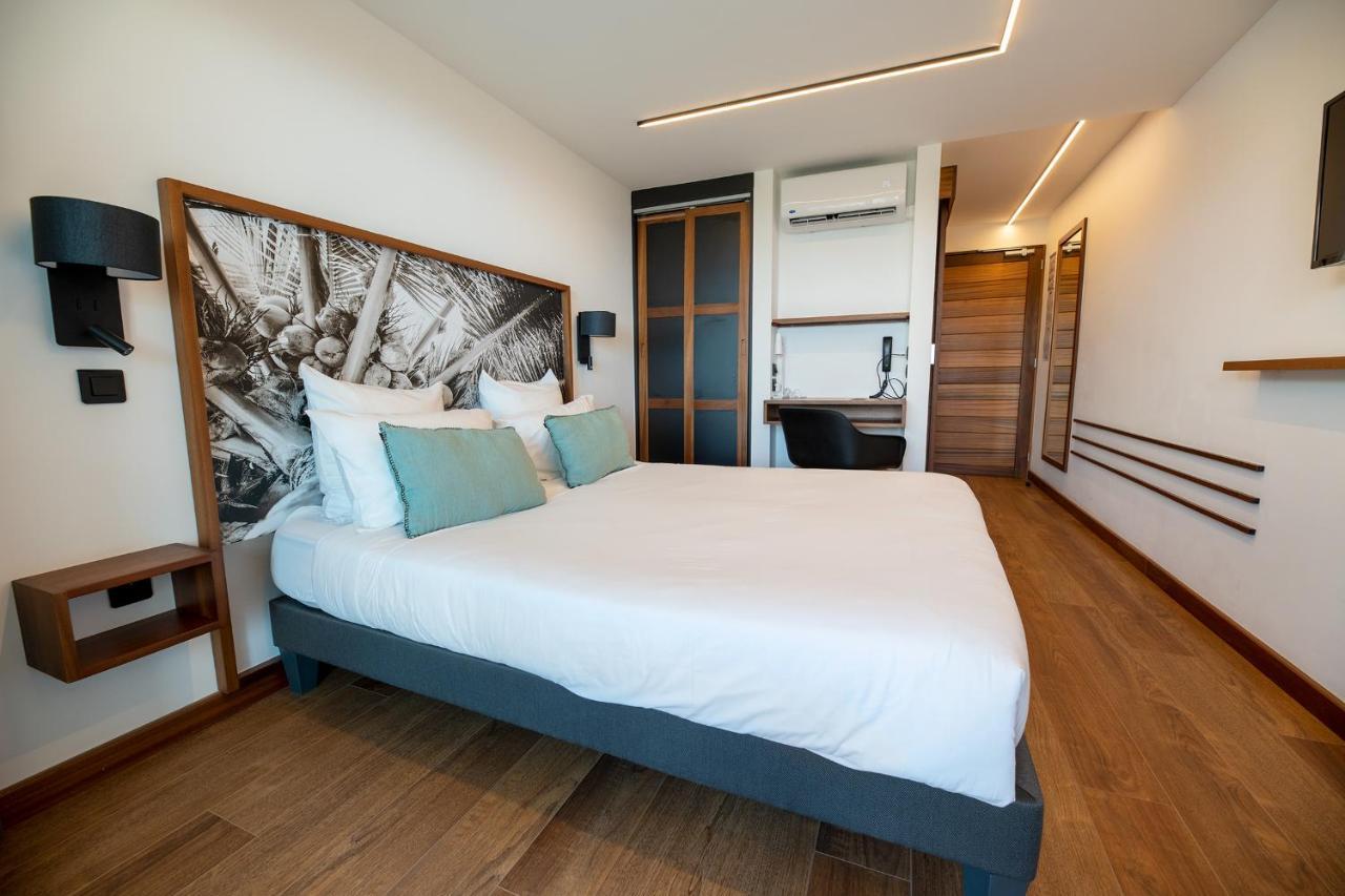 Latitude 21 Ξενοδοχείο Saint-Gilles-les Bains Εξωτερικό φωτογραφία